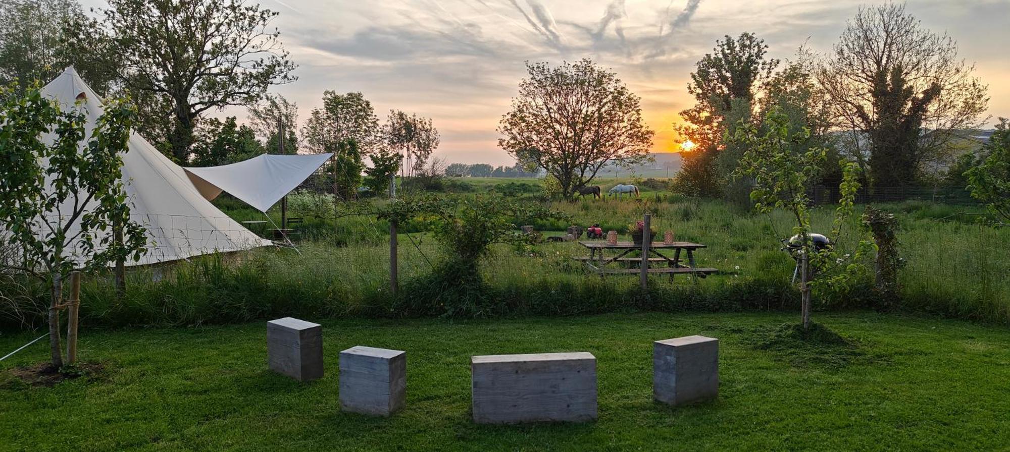 Au Pied Du Trieu, The Glamping Experience Hotel Labroye Luaran gambar